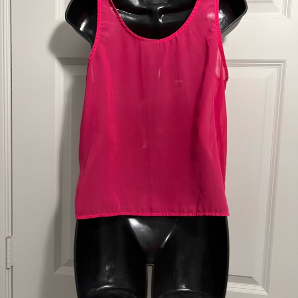 FUN & FLIRT SHEER FUCHSIA TOP - Picture 3 of 5